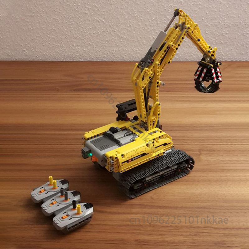 НОВЫЙ технический экскаватор,  – обзор и цена Heavy Equipment Lego